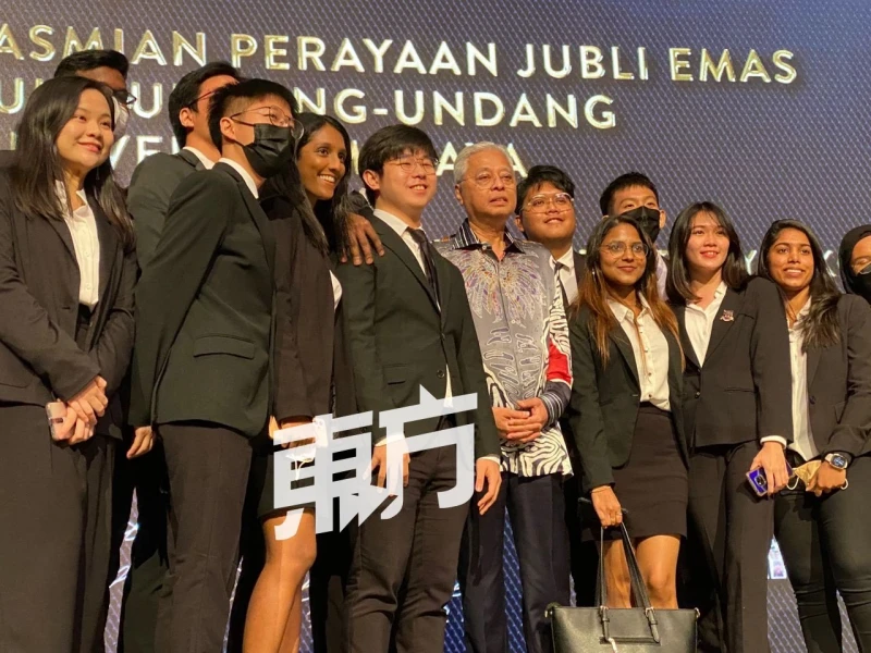 尊重三權分立原則　首相誓護司法和立法機構