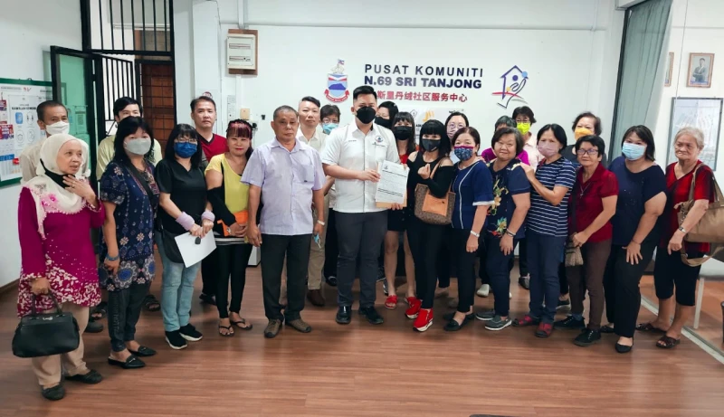 60名華裔民眾 遞交表格參與民興黨