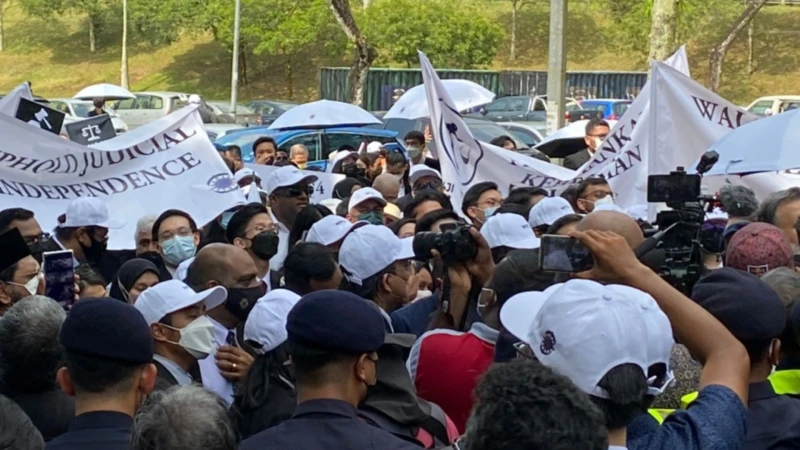 「正義之行」遭警阻  馬律師公會呈備忘錄取消遊行