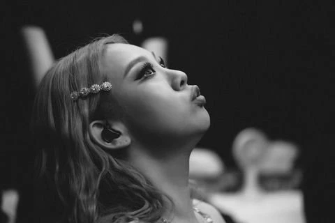 合法繼承6千萬遺產　鄭欣宜半山豪宅曝光...「老公」甜送驚喜