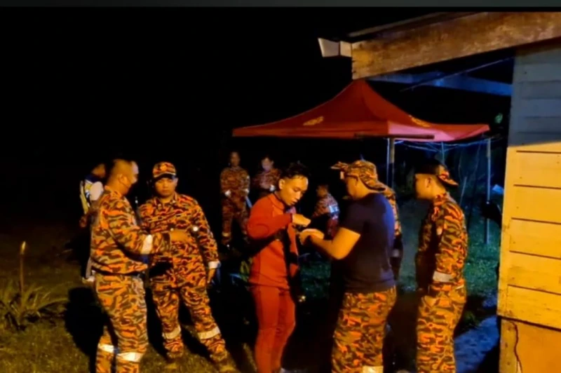 5少年結伴河流嬉戲 2人遭洪水沖走失蹤