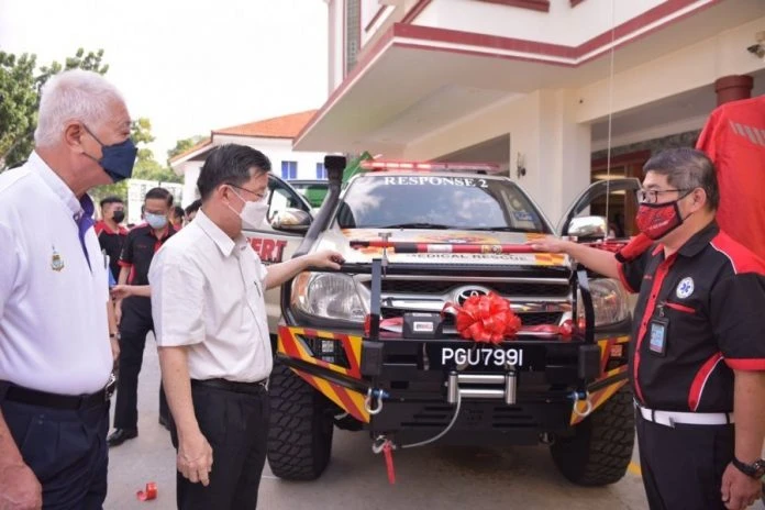 檳推介全國首部多功能救護車 先進設備加強救災效率