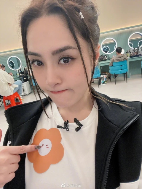 41歲阿嬌「神級嗲功」登熱搜　網直呼：受不了！