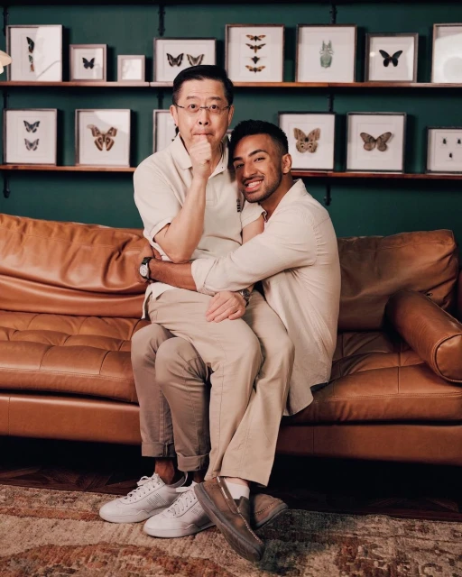 陳凱琳弟弟Derek曬搞怪合照慶父親節　父子外貌成焦點