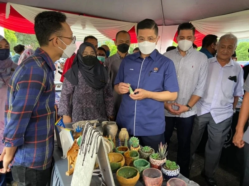 阿茲敏準備上陣任何選區 包括安華老巢峇東埔