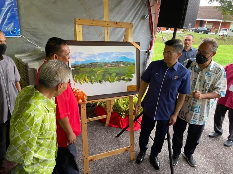 阿茲敏準備上陣任何選區　包括安華老巢峇東埔