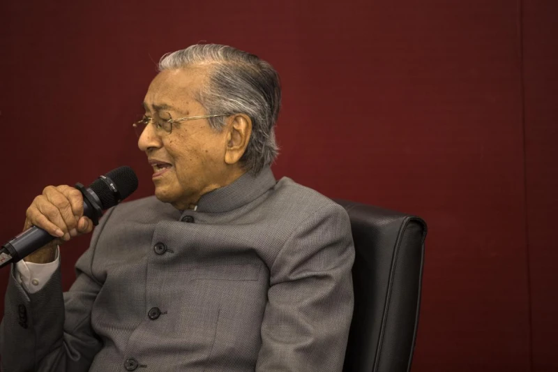 馬國應索回白礁島和新加坡？　馬哈迪：兩地皆屬「馬來人土地」