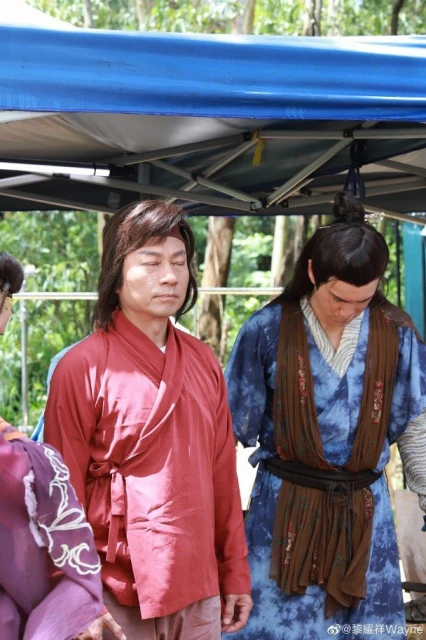 身邊沒助理樣樣靠自己　58歲黎耀祥北上開工一臉疲憊