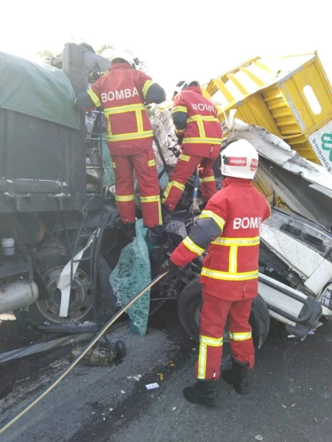 2羅里猛撞　1死2重傷