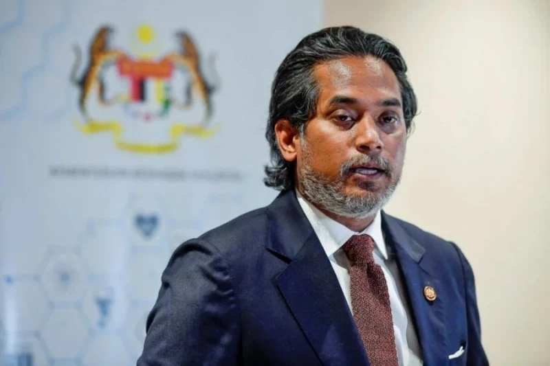 凱里撤回涉誹謗安華上訴案 「玩後面」誹謗案終告落幕