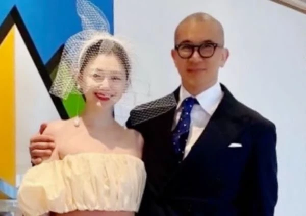 大S具俊曄結婚照首曝光！刺青婚戒閃瞎網民