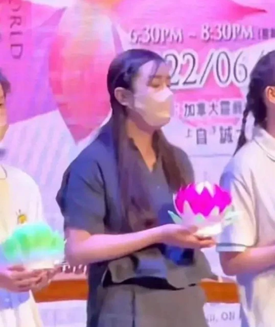 55歲王祖賢登台展歌喉 零修圖狀態曝光