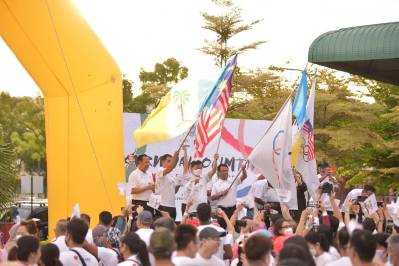 大雨無阻千人開啟奧林匹克稻田歡樂行　曹觀友：辦系列活動挖掘人才