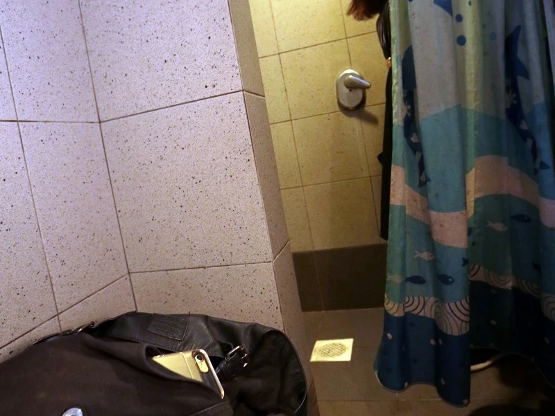 頂尖大學生干下百起偷拍事件，網民：一年監禁太輕了！