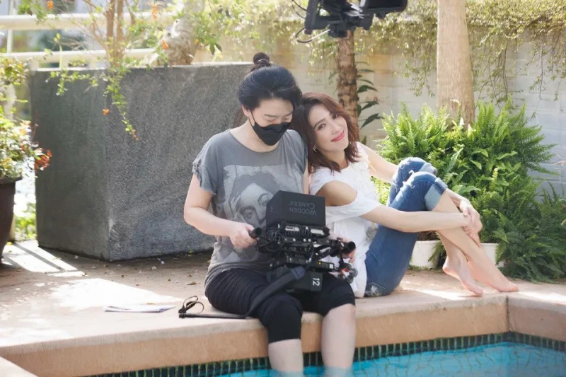 戴佩妮瘦到能「鑽進洗衣機」驚呆網民　3年沒返馬嘆想家