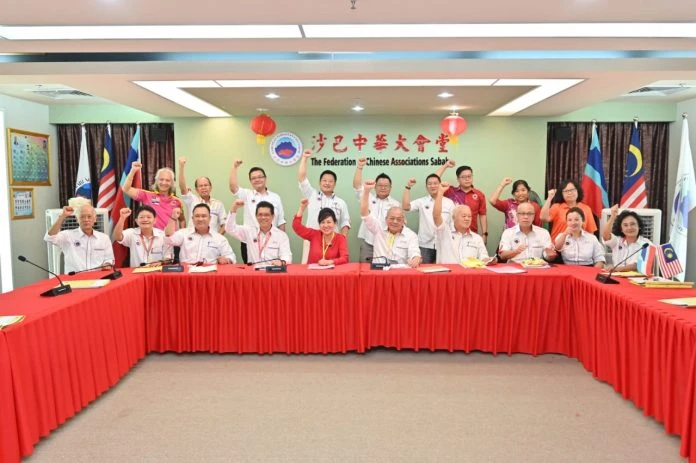 國際龍舟賽「華總會長杯」 140隊伍參與