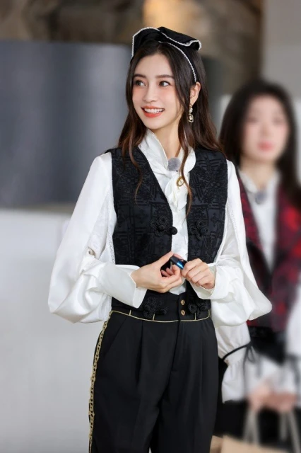 新歌玩梗Angelababy鄧紫棋　Mc Hotdog挨譙「侮辱女性」