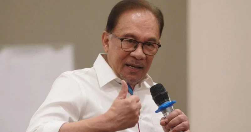 扎希納吉曾簽SD支持任相　安華：納吉要我協助終止法庭案