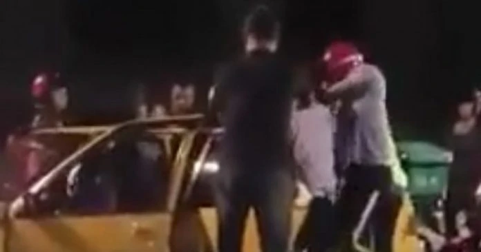 疑醉酒駕駛撞死人 年輕司機撞後逃遭圍堵