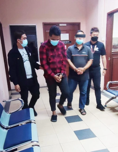 辦身份證提供虛假信息 父子被判監禁罰款