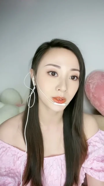 不滿被指遭TVB雪藏　朱晨麗直播狂轟港媒：氣到無處發泄