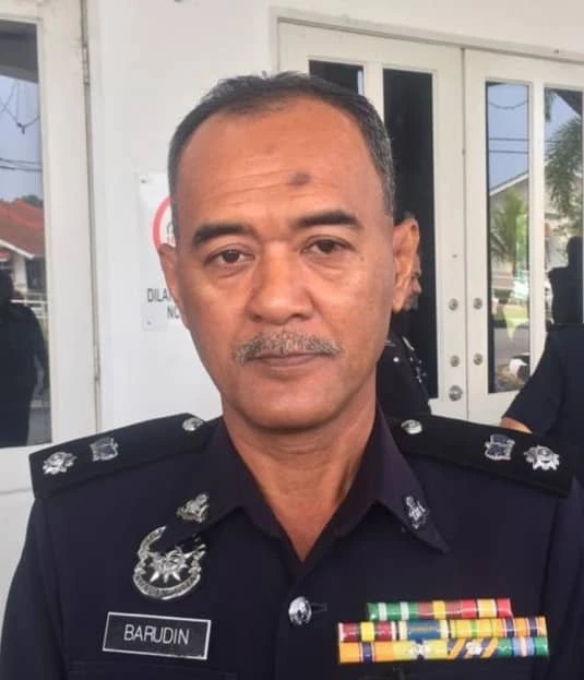 「有心人」篡改交通罰單折扣海報　警澄清10項違例罰單不能折扣