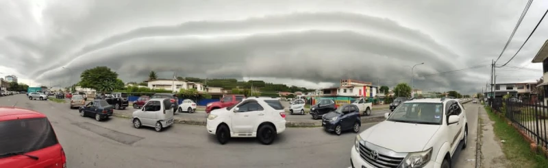 沙亞庇天空罕現「滾軸雲」　氣候學家：不會出現颱風