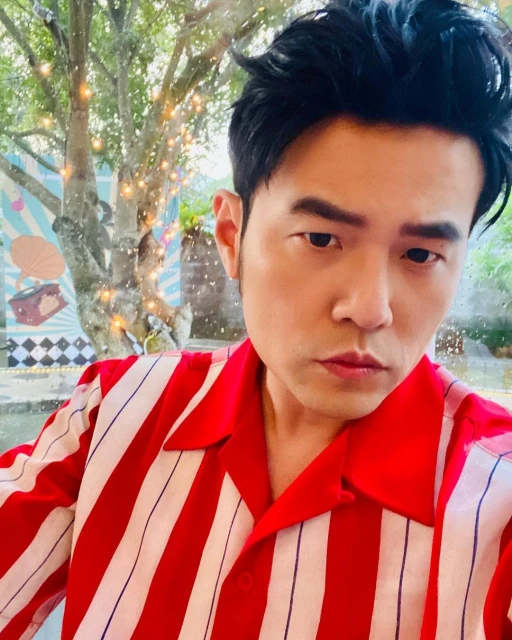 曬照官宣新專輯名稱　周杰倫預告706釋新歌