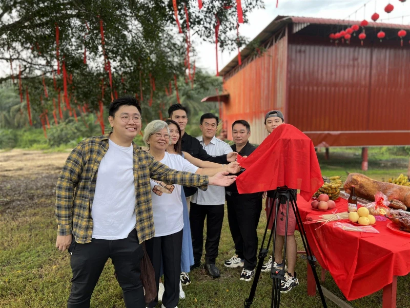 《三河之約》三合港開拍　周雪婷被賴宏恩「胸壓」：差點窒息