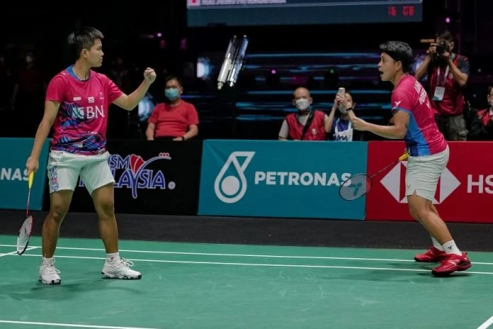 分挫日本與韓國組合　中國與印尼會師女雙決賽