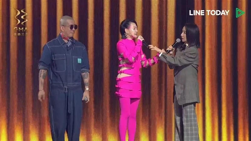 【金曲33】小S陶晶瑩頒獎到一半　具俊曄驚喜現身引全場尖叫