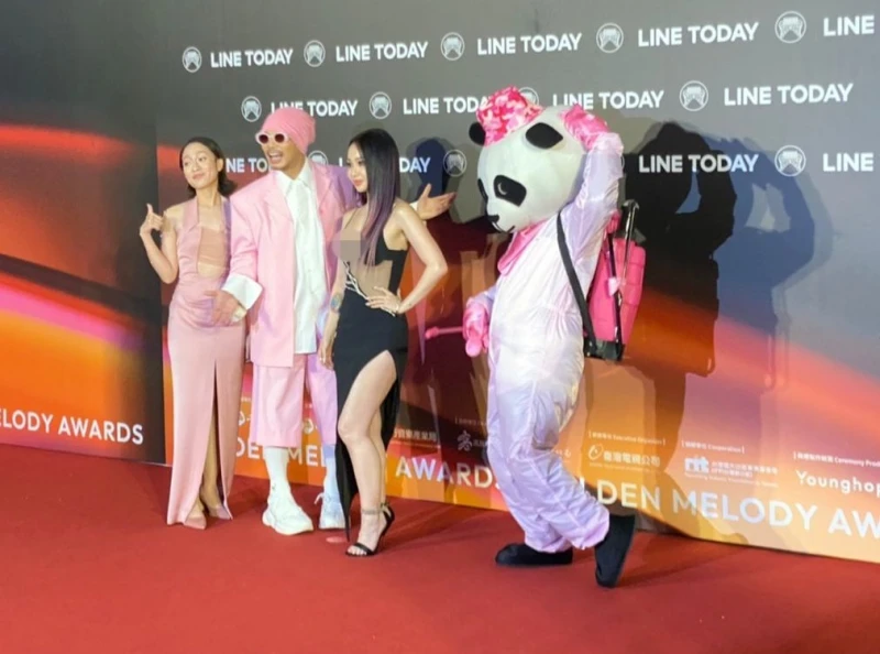 動用8個單位申請到台灣出席金曲獎　黃明志：好像國家官員出巡