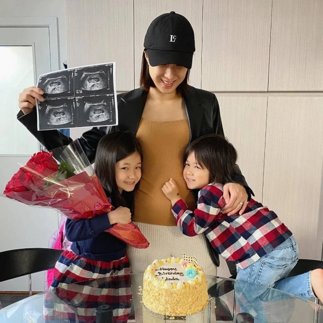 鍾嘉欣開放競猜腹中三寶性別　網猜是兒子
