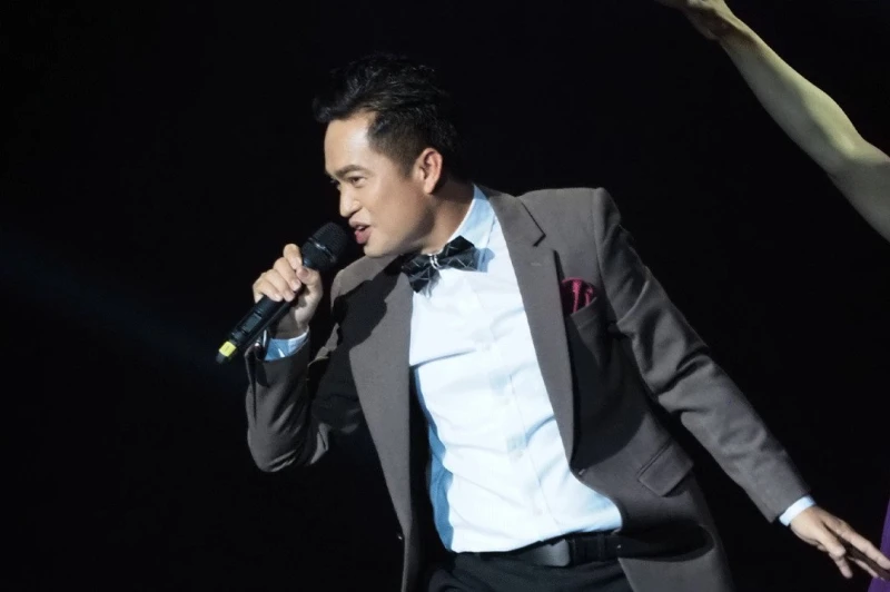 4經典唱將飆歌尬舞　林永發化身「舞王」大跳《對你愛不完》