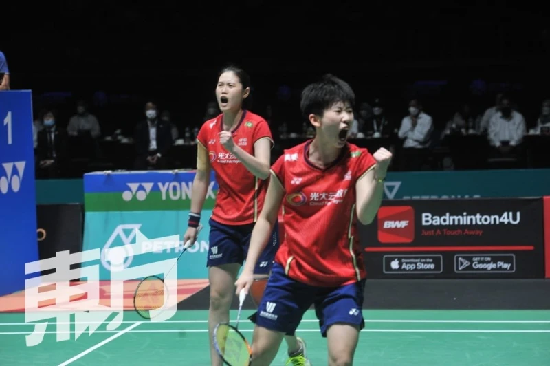 三局力挫中國組合　印尼組合奪女雙冠軍