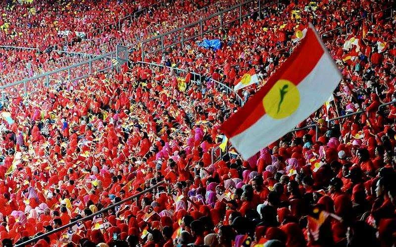 《星報》專欄作者：希山決定攻巫統老大或老二職