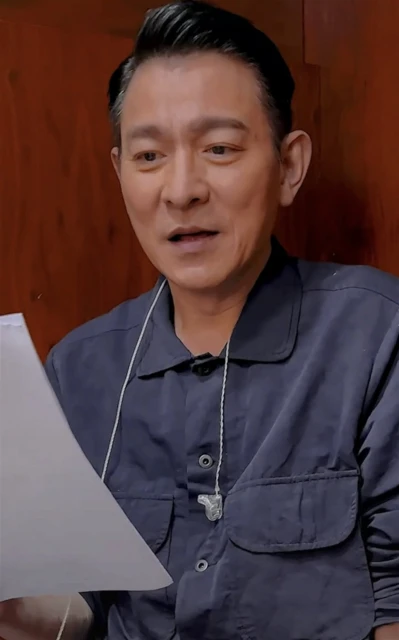 劉德華獻唱《東方之珠》影片見白髮　網嘆：歲月不饒人