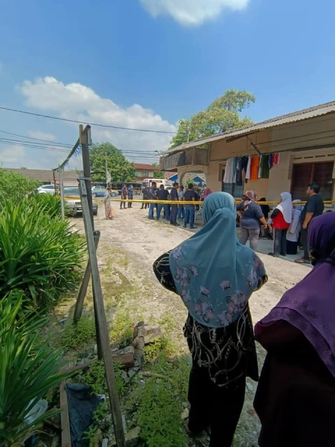 男子全裸騎摩哆惹關注　網揭涉在家殺妻兒後逃走