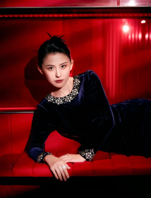 網民罵熱依扎被判道歉「裝死半年」 她動怒再出手