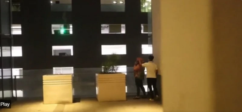 拍「惡作劇」拉扯女性頭巾　大馬網紅犯眾怒被罵到爆