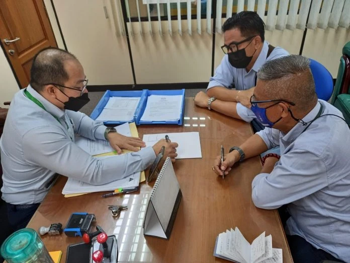 山打根肯特醫院天花板下塌及水管泄漏事故 導致許多的手術被迫展延或更改進行手術的時間