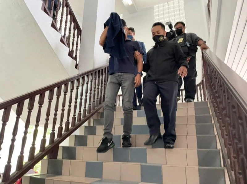 長期向運輸公司索賄　陸交局官員否認12罪