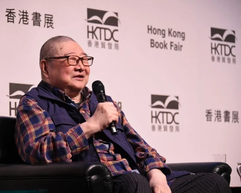 【倪匡離世】首發聲證實公公「遺體已火化」　周慧敏：遵奉遺訓一切從簡