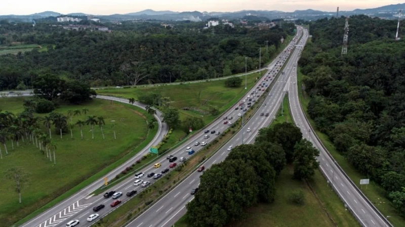 哈芝節料有190萬輛車使用大道 PLUS吁民眾依建議行程時間表
