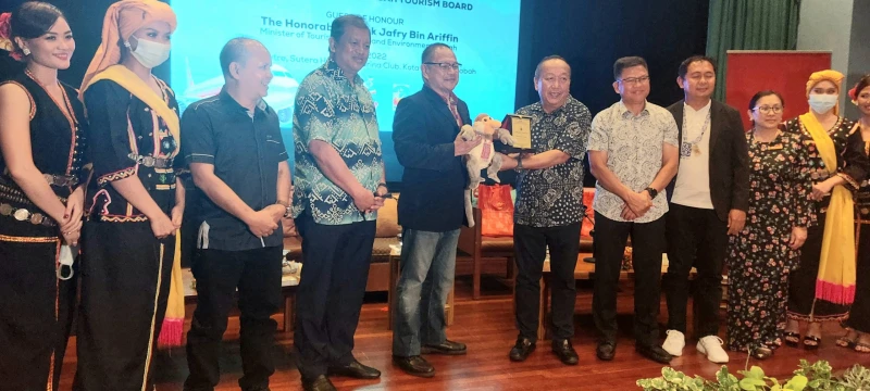 菲亞航擬辟更多沙直航 山打根列直航樞紐