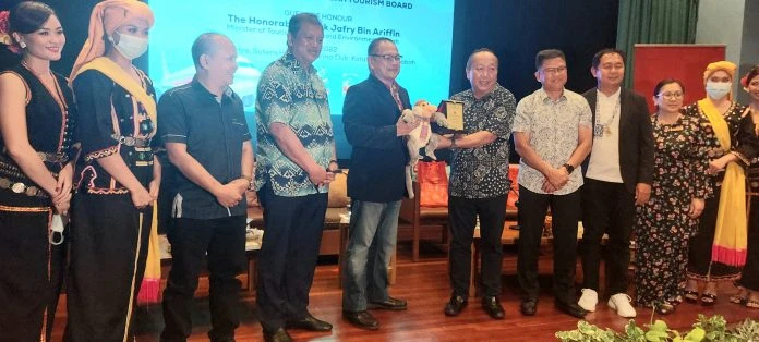 菲亞航擬辟更多沙直航 山打根列直航樞紐