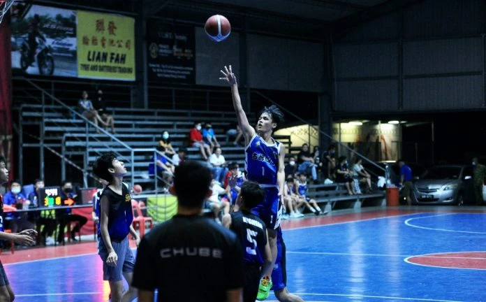 2022年古晉省U15中童男女籃球選拔賽 古晉四中狂勝古晉中學