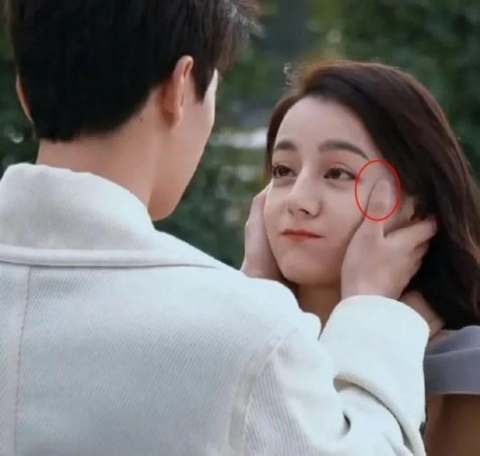 中國影視劇過度使用濾鏡 楊洋指甲模糊張若昀髮絲顯出綠光