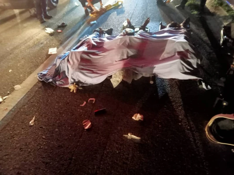 2轎車正面相撞　4人重傷3名外籍人士死亡