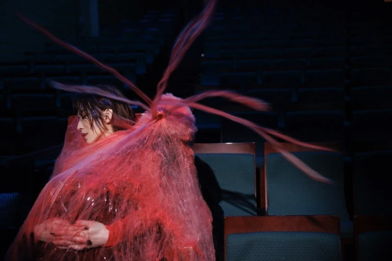 自爆曾陷「人際關係」低潮　戴佩妮：還在痊癒的路上